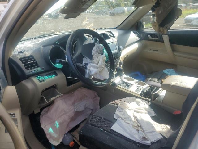 5TDZA3EH6CS028410 - 2012 TOYOTA HIGHLANDER BASE Blanco foto 8