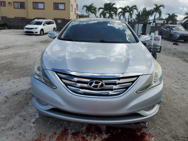 5NPEC4AC8CH354479 - 2012 HYUNDAI SONATA SE Argent photo 5