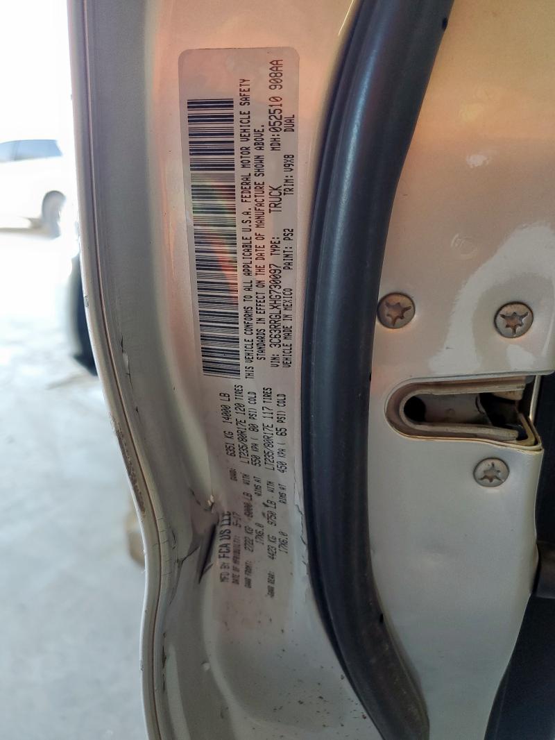 3C63RRGLXHG730097 - 2017 RAM 3500 ST 银色 照片 13