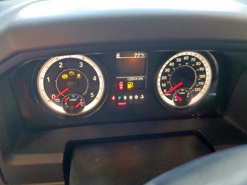 3C63RRGLXHG730097 - 2017 RAM 3500 ST 银色 照片 9