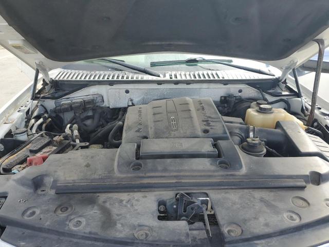 5LMFU28578LJ01579 - 2008 LINCOLN NAVIGATOR WHITE photo 12