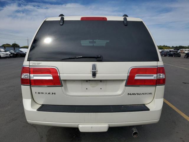 5LMFU28578LJ01579 - 2008 LINCOLN NAVIGATOR WHITE photo 6