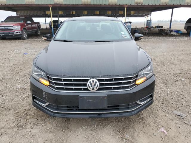 1VWAT7A30HC012041 - 2017 VOLKSWAGEN PASSAT S BLACK photo 5