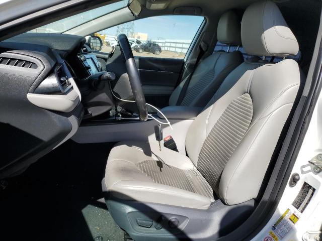 4T1B11HK1KU751052 - 2019 TOYOTA CAMRY L WHITE photo 7