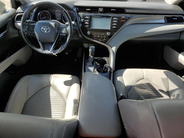 4T1B11HK1KU751052 - 2019 TOYOTA CAMRY L WHITE photo 8