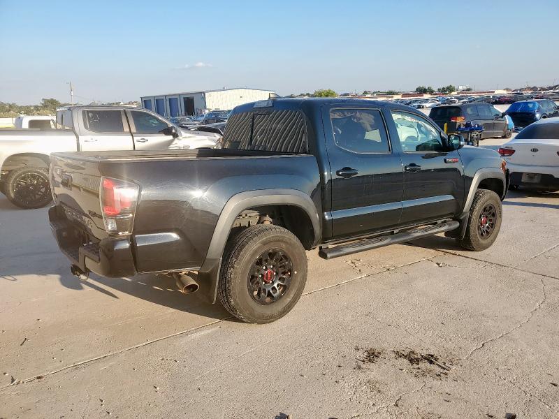 5TFCZ5AN0JX156137 - 2018 TOYOTA TACOMA DOUBLE CAB BLACK photo 3
