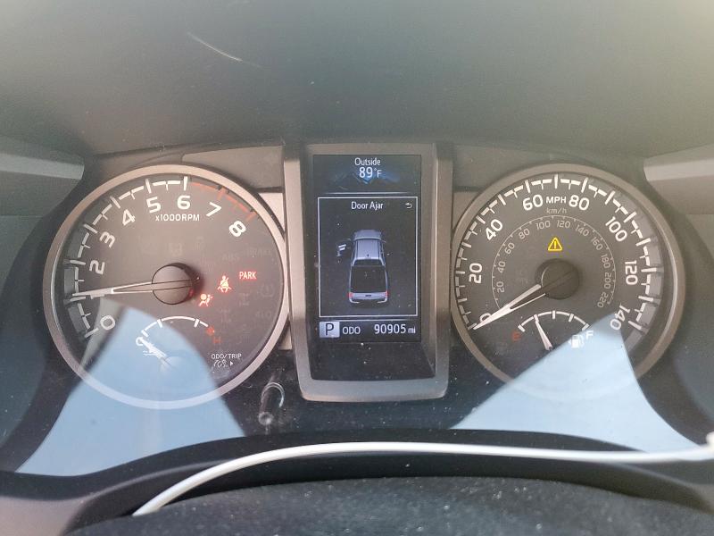 5TFCZ5AN0JX156137 - 2018 TOYOTA TACOMA DOUBLE CAB BLACK photo 9