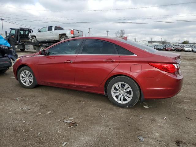 5NPEB4AC7DH513156 - 2013 HYUNDAI SONATA GLS RED photo 2