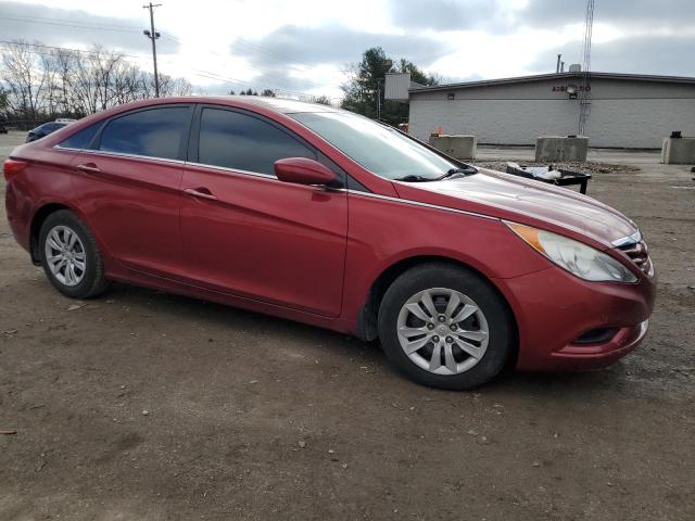 5NPEB4AC7DH513156 - 2013 HYUNDAI SONATA GLS RED photo 4