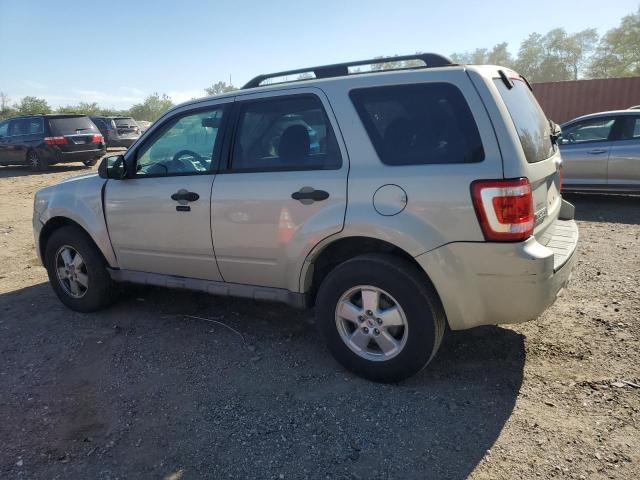 1FMCU03749KC30437 - 2009 FORD ESCAPE XLT BEIGE photo 2