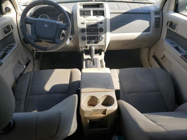 1FMCU03749KC30437 - 2009 FORD ESCAPE XLT BEIGE photo 8