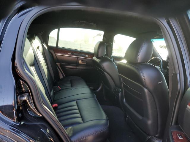 1LNHM81W04Y619127 - 2004 LINCOLN TOWN CAR EXECUTIVE Чорний фото 10