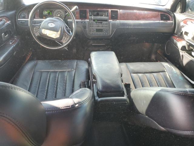 1LNHM81W04Y619127 - 2004 LINCOLN TOWN CAR EXECUTIVE Чорний фото 8