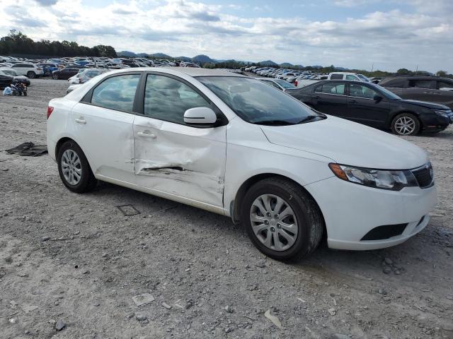 KNAFU4A2XD5682963 - 2013 KIA FORTE EX თეთრი ფოტო 4