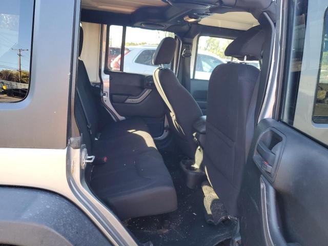 1C4BJWDGXDL699545 - 2013 JEEP WRANGLER U SPORT Srebrny zdjęcie 10