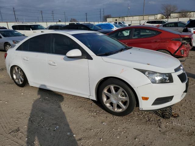 1G1P75SZ2E7100692 - 2014 CHEVROLET CRUZE WHITE photo 4