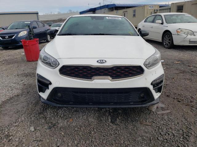 3KPF34AD7ME268325 - 2021 KIA FORTE GT LINE WHITE photo 5