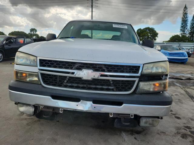 1GCEC19X56Z135336 - 2006 CHEVROLET SILVERADO C1500 白色 照片 5