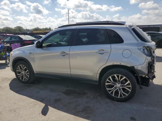 JA4AP4AW5KU014962 - 2019 MITSUBISHI OUTLANDER SE ვერცხლისფერი ფოტო 2