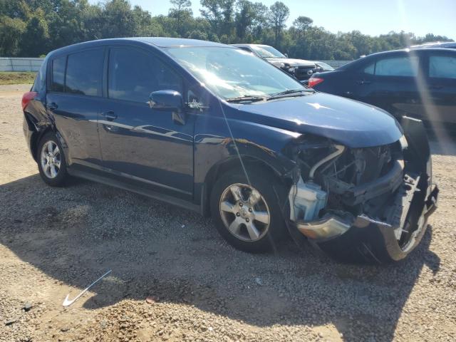 3N1BC13E18L419831 - 2008 NISSAN VERSA S BLUE photo 4