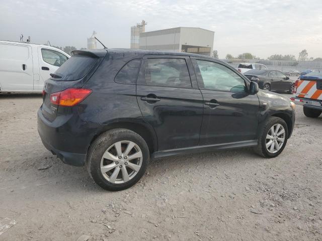 4A4AP3AW4FE055902 - 2015 MITSUBISHI OUTLANDER ES შავი ფოტო 3