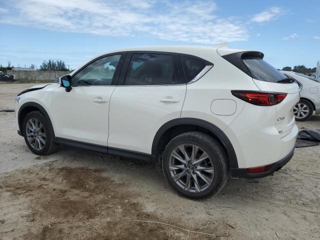 JM3KFADM5L0781023 - 2020 MAZDA CX-5 GRAND TOURING WHITE photo 2