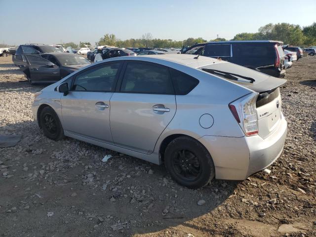 JTDKN3DU1E1774090 - 2014 TOYOTA PRIUS ვერცხლისფერი ფოტო 2