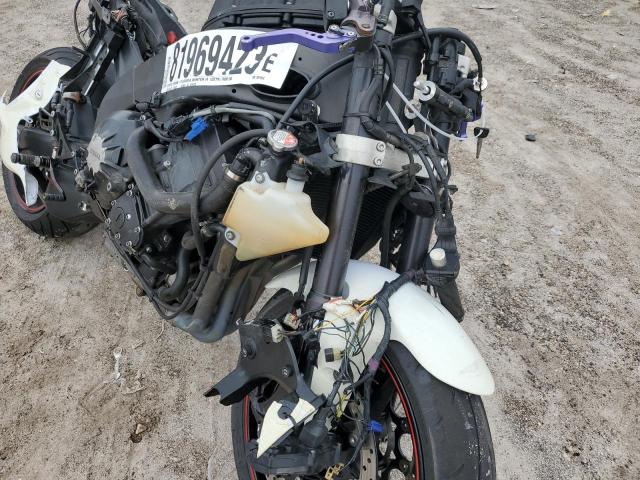 JYARN20E47A007923 - 2007 YAMAHA YZFR1 WHITE photo 9