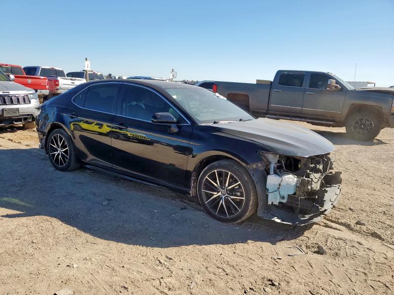 4T1G11AK0MU489298 - 2021 TOYOTA CAMRY SE BLACK photo 4