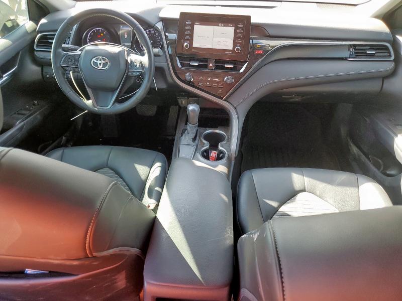 4T1G11AK0MU489298 - 2021 TOYOTA CAMRY SE BLACK photo 8