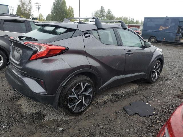 NMTKHMBX6JR028868 - 2018 TOYOTA C-HR XLE Серый фото 3
