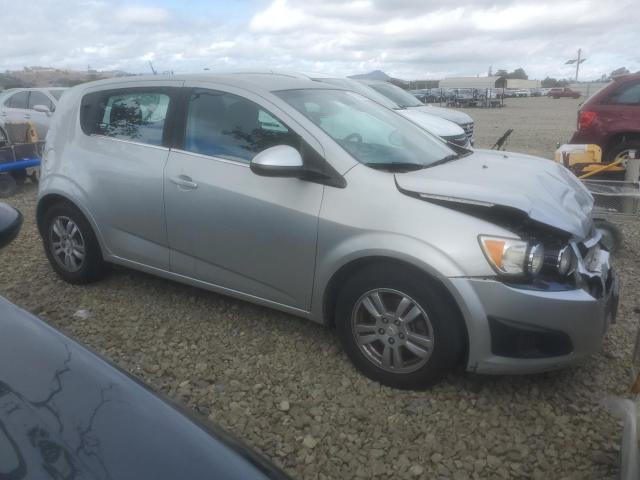 1G1JC6SH0C4140413 - 2012 CHEVROLET SONIC LT فضي صورة 4