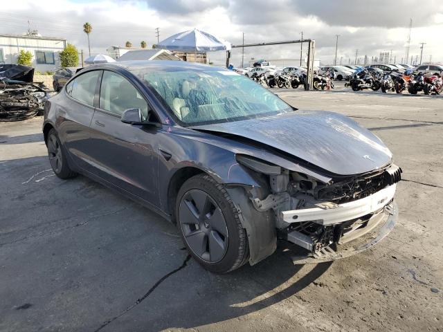 5YJ3E1EA9PF647577 - 2023 TESLA MODEL 3 رمادي صورة 4