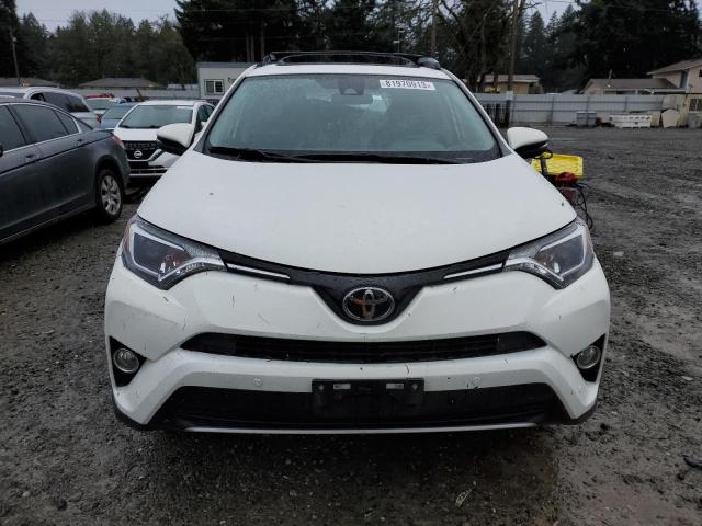 JTMRFREV2HD212840 - 2017 TOYOTA RAV4 XLE WHITE photo 5