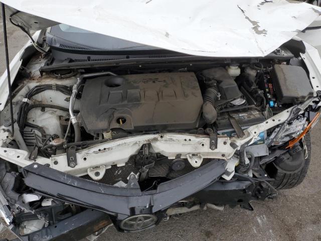 5YFBURHE1JP836408 - 2018 TOYOTA COROLLA L WHITE photo 11