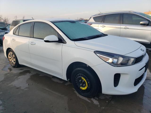 3KPA24AB7KE251856 - 2019 KIA RIO S WHITE photo 4