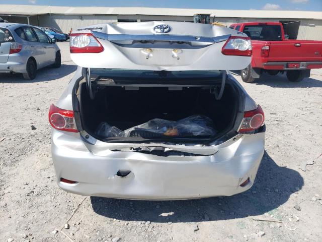 2T1BU4EE1BC590162 - 2011 TOYOTA COROLLA BASE 银色 照片 6