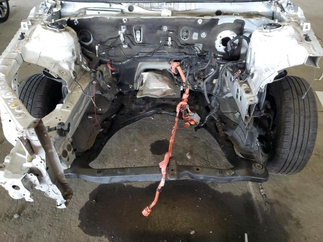 4T1B31HK6JU507454 - 2018 TOYOTA CAMRY LE 白色 照片 11