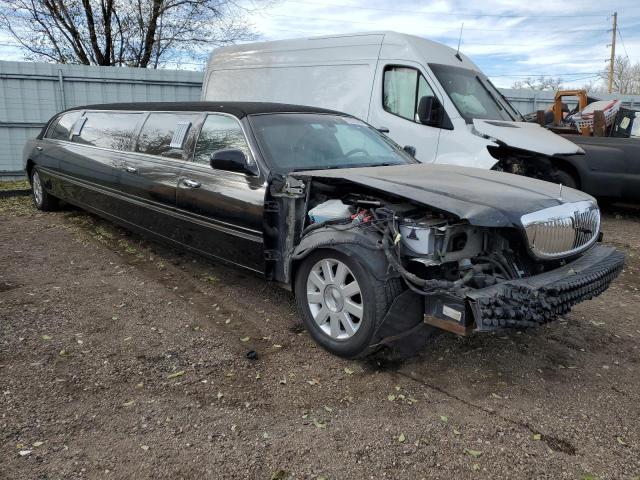 2L1FL8JWXBX758206 - 2011 LINCOLN TOWN CAR EXECUTIVE Սև լուսանկար 4