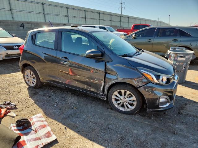 KL8CD6SA9LC418028 - 2020 CHEVROLET SPARK 1LT Графитовый фото 4