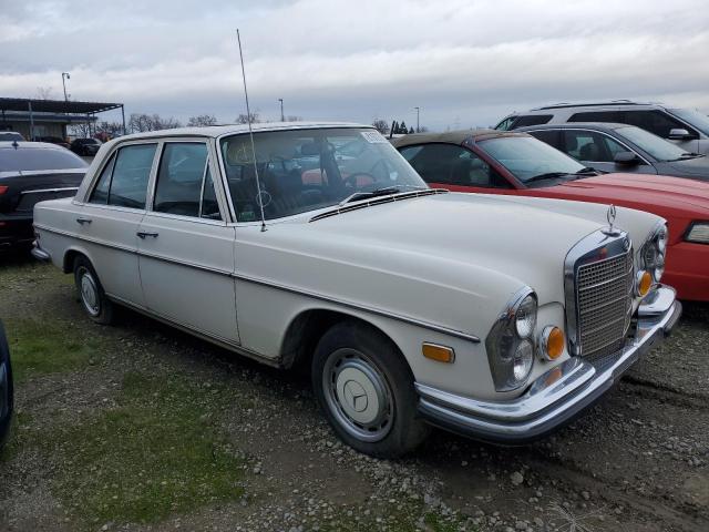 10806712002387 - 1972 MERCEDES-BENZ 280 SE WHITE photo 4