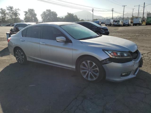 1HGCR2F5XEA247661 - 2014 HONDA ACCORD SPORT SILVER photo 4