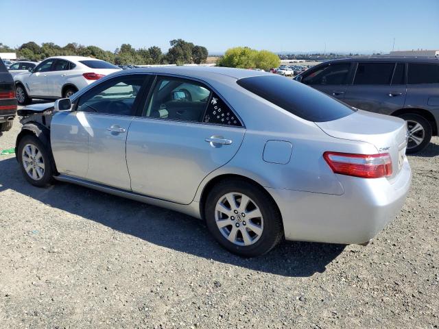 JTNBK46K273022265 - 2007 TOYOTA CAMRY LE 银色 照片 2