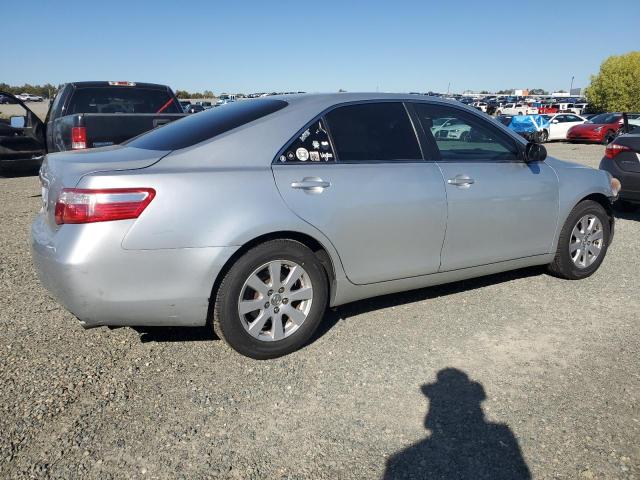 JTNBK46K273022265 - 2007 TOYOTA CAMRY LE 银色 照片 3