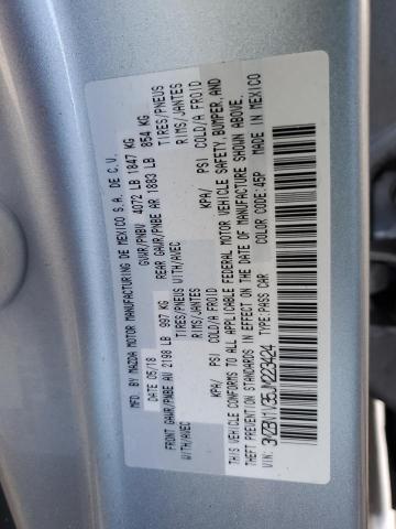 3MZBN1V35JM223424 - 2018 MAZDA 3 TOURING SILVER photo 12