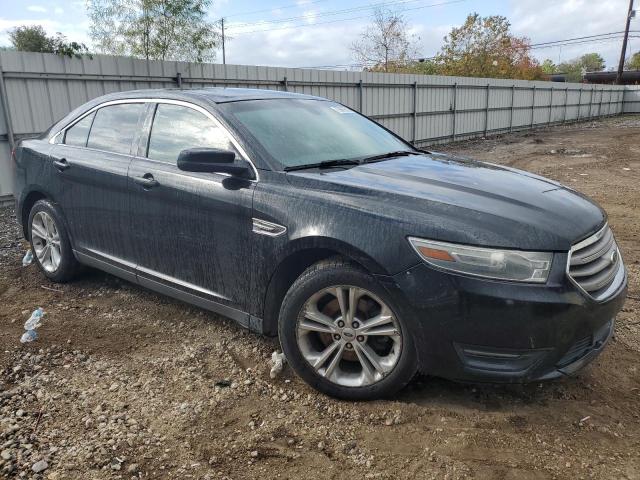 1FAHP2E83DG125988 - 2013 FORD TAURUS SEL BLACK photo 4