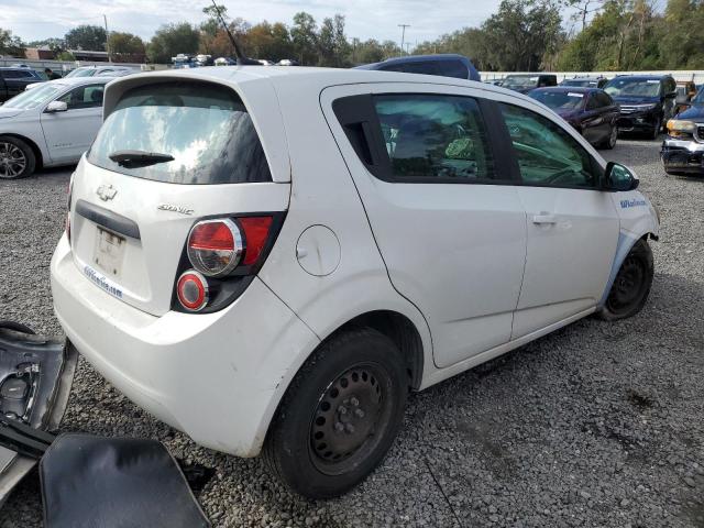1G1JA6SH2D4228130 - 2013 CHEVROLET SONIC LS 白色 照片 3