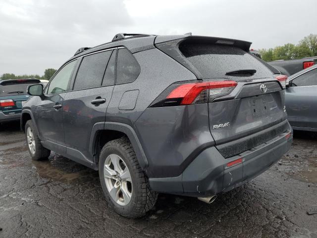 JTMP1RFVXKD031206 - 2019 TOYOTA RAV4 XLE Gris photo 2