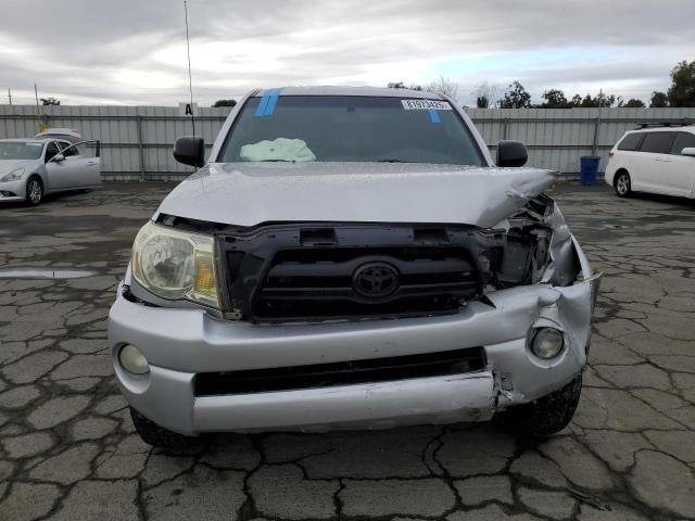 5TETU62NX5Z026495 - 2005 TOYOTA TACOMA PRERUNNER ACCESS CAB SILVER photo 5