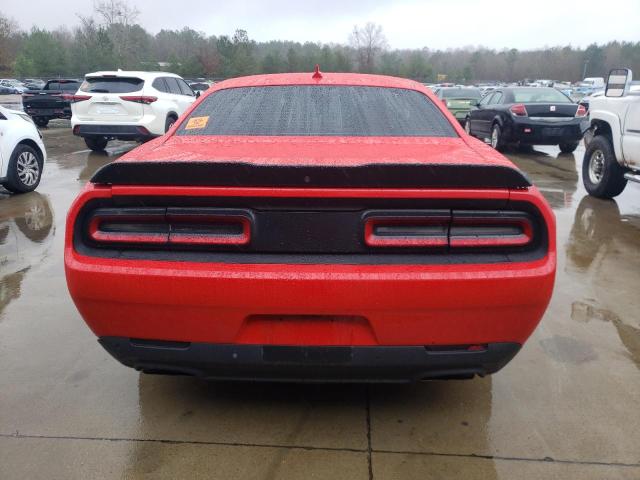 2C3CDZAT1FH700939 - 2015 DODGE CHALLENGER SXT RED photo 6